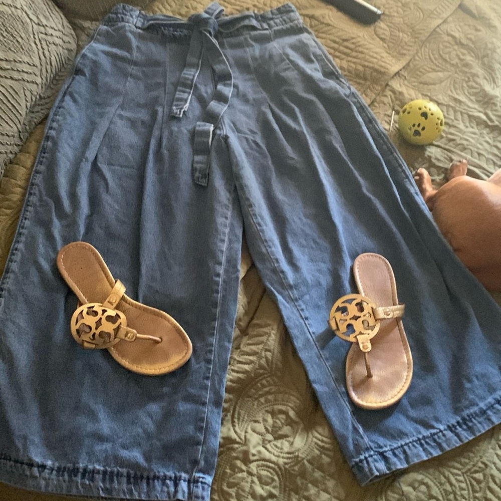 Crop wide leg jeans with tie belt